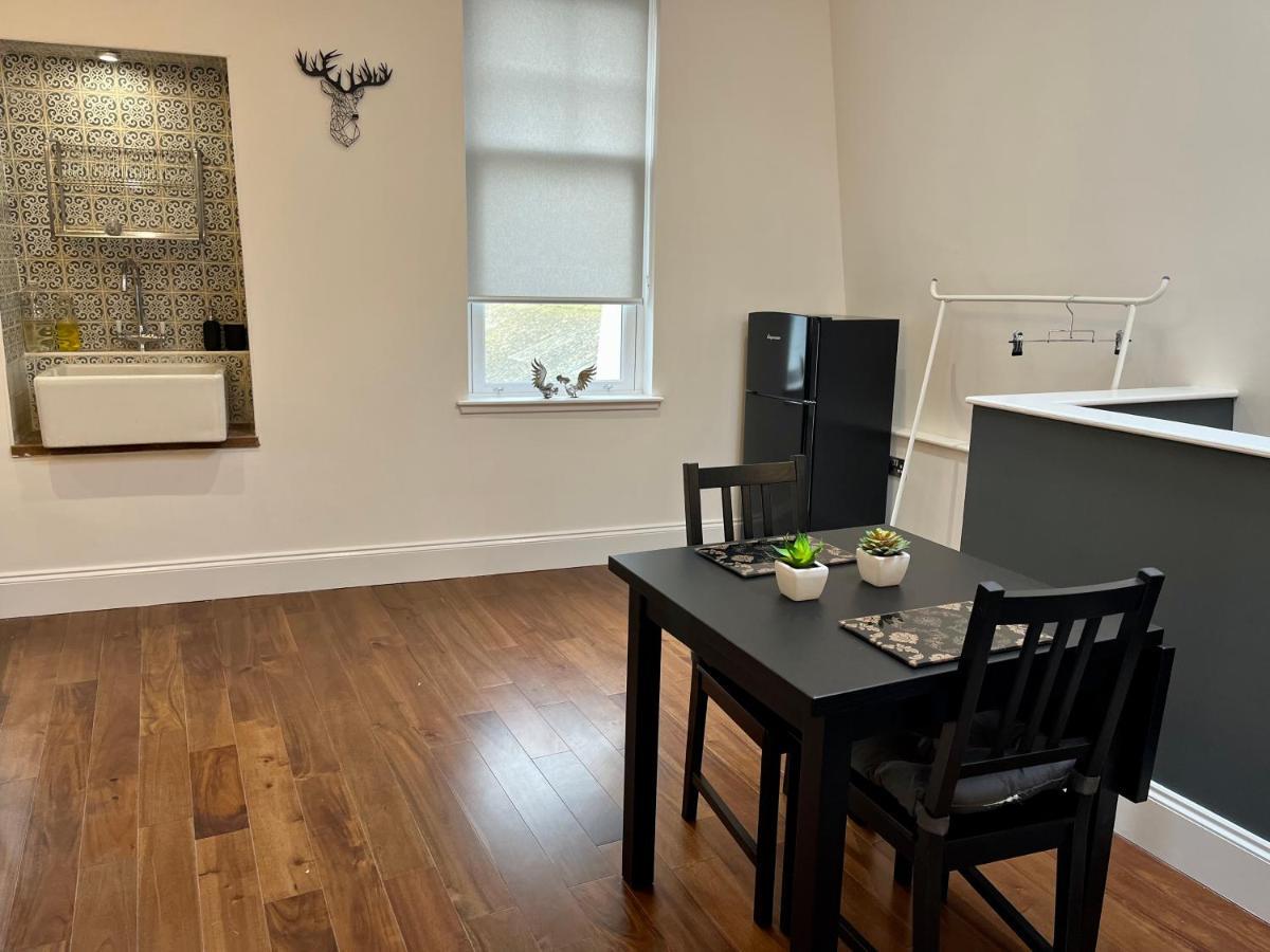 The Bards Loft, Large Studio Apartment 에어 외부 사진